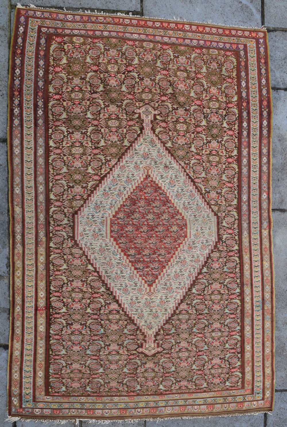 Fine antique Senneh Kilim 190x124 cm