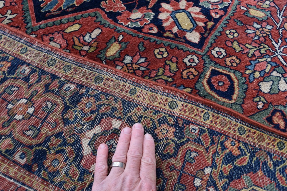 A fine antique sarouk Ferahan rug 208x133 cm View VIII