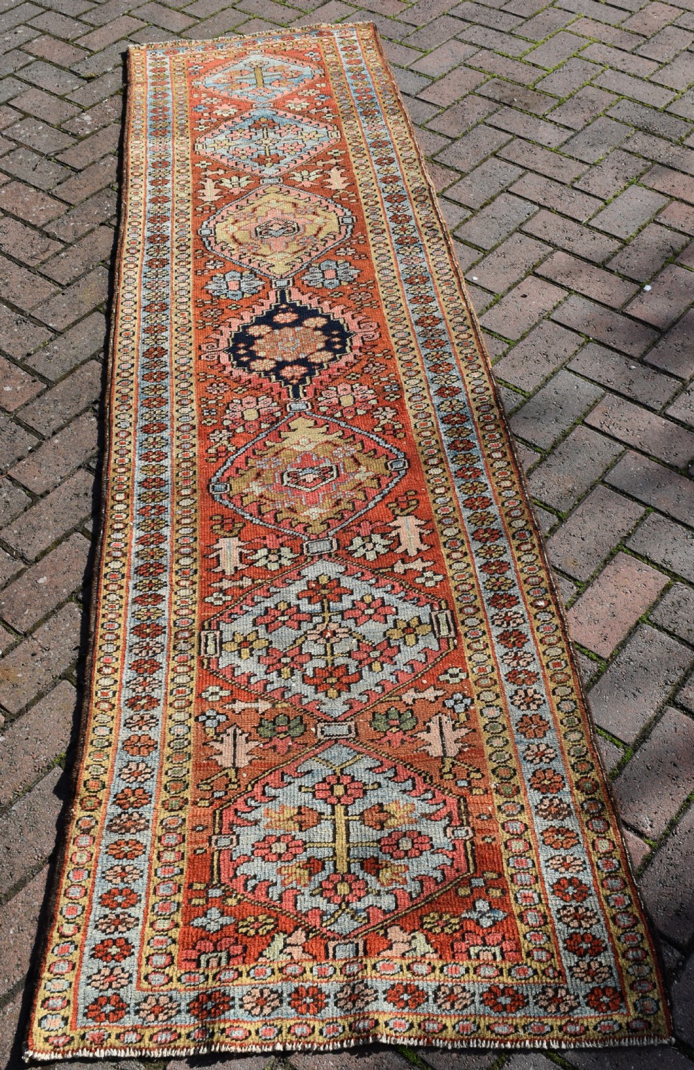 Very Fine antique Heriz narrow runner 286x75cm