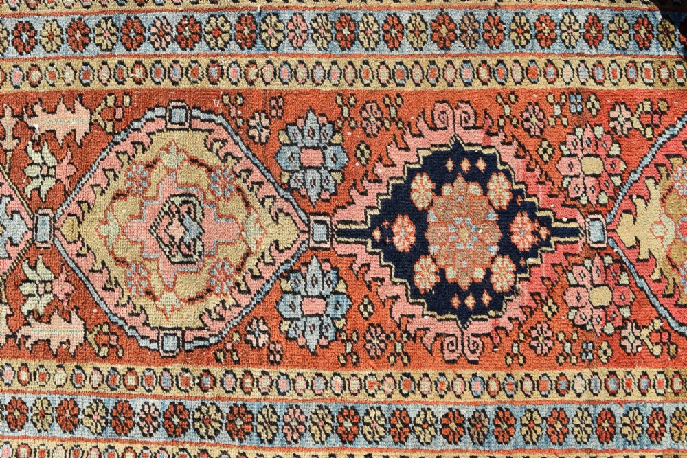 Very Fine antique Heriz narrow runner 286x75cm View III