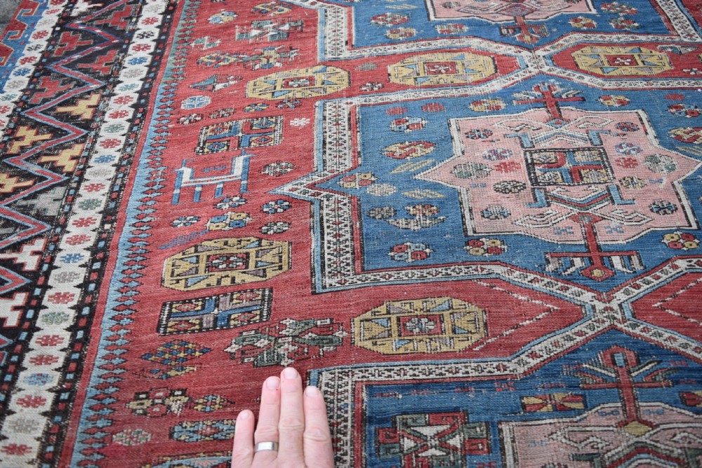 Fine antique Caucasian Sumak rug 189x143 cm View V