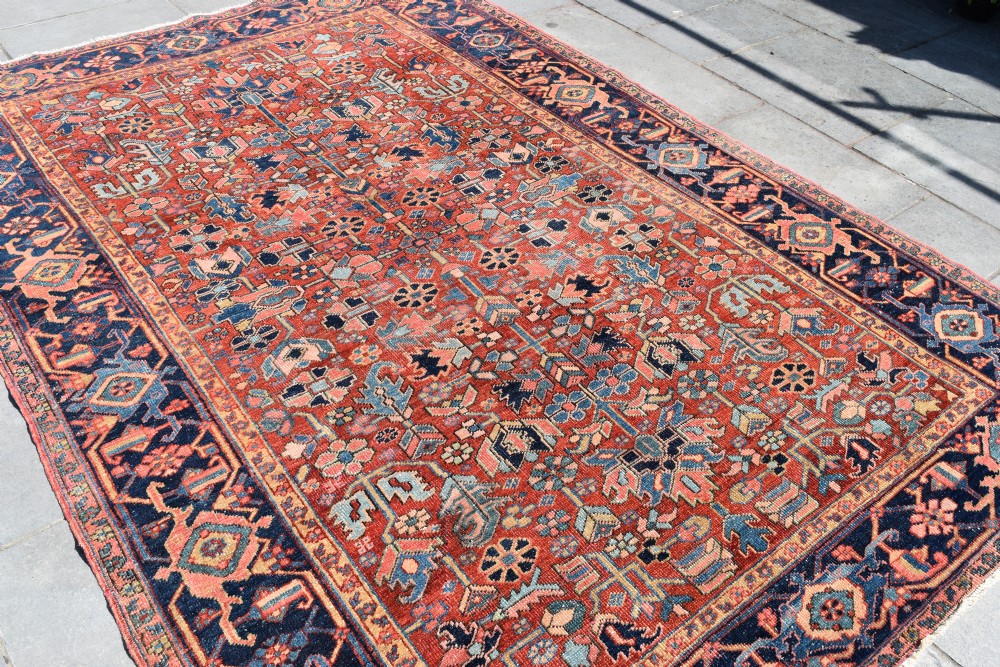 Antique Heriz small roomsize allover design carpet 295x205cm