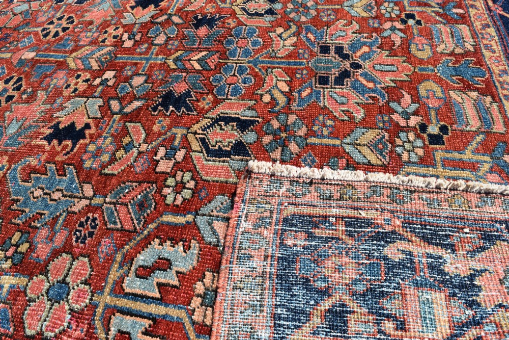 Antique Heriz small roomsize allover design carpet 295x205cm View IV