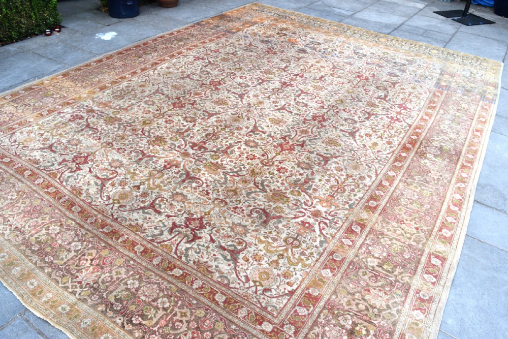 Fine antique Tabriz roomsize carpet 426x313cm View IV