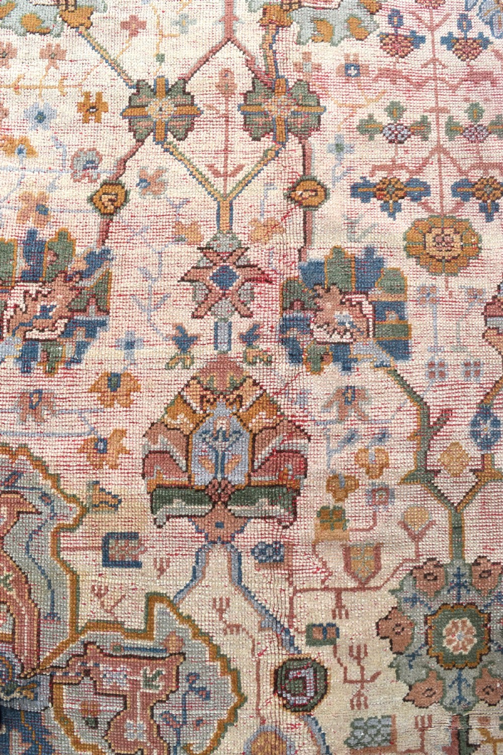 Very large antique Ushak carpet 630x398cm View II