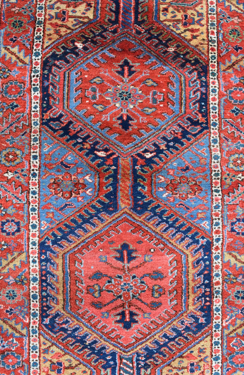 A large antique Heriz runner 530x105cm View IV