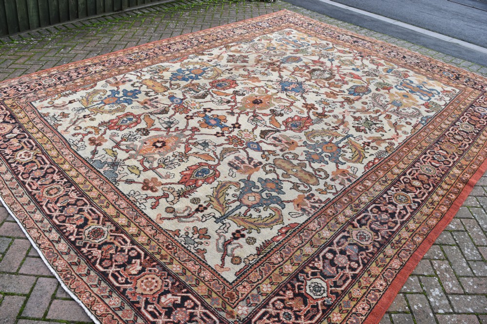 A good antique Mahal roomsize carpet 408x318cm View IV