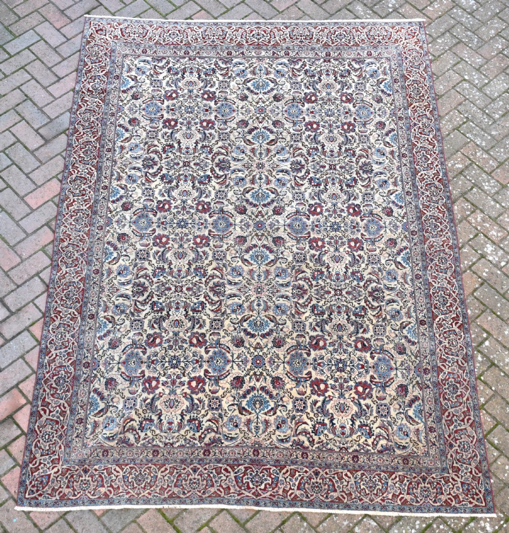 An exceptionally fine antique Isfahan carpet 278x190cm