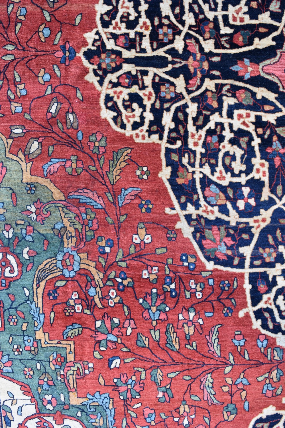 An exceptional antique Ferahan carpet 399x264cm View II