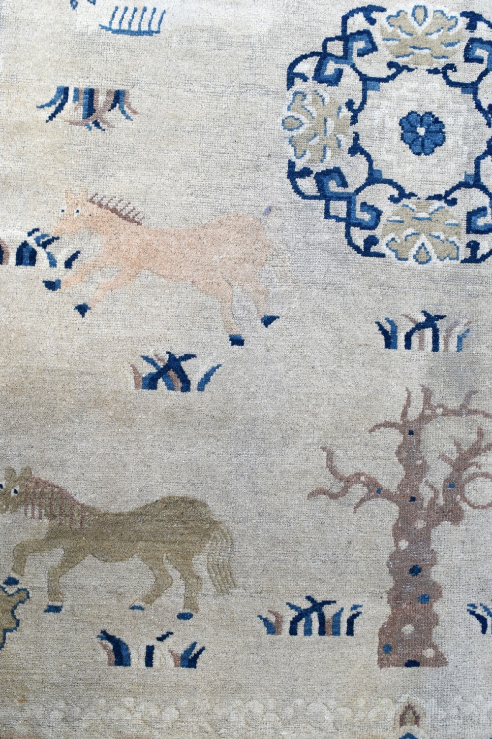 Antique Chinese Ninxia pillar rug 204x127cm View II