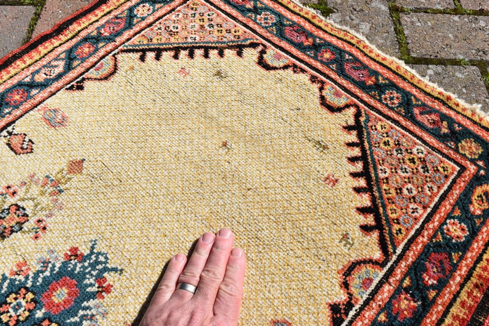 Antique Ferahan rug 104x160cm View II