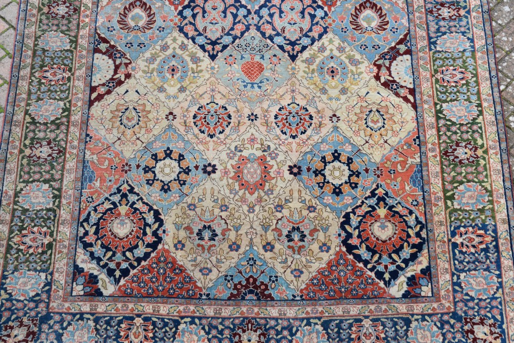 Antique Tabriz small roomsize carpet 306x207 cm View VI
