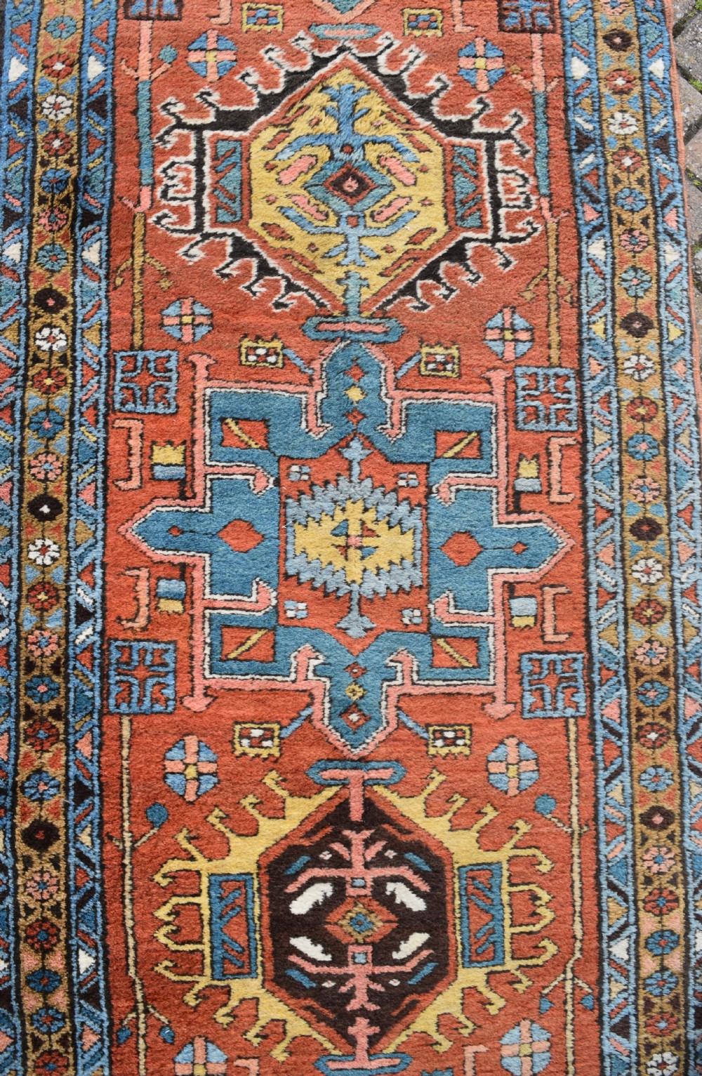 An antique Heriz narrow runner in mint condition  323x84 cm View IV