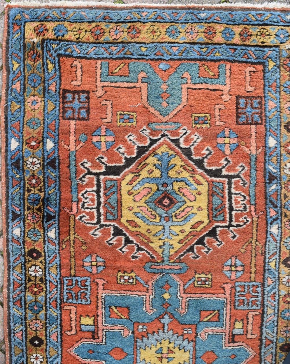 An antique Heriz narrow runner in mint condition  323x84 cm View VI