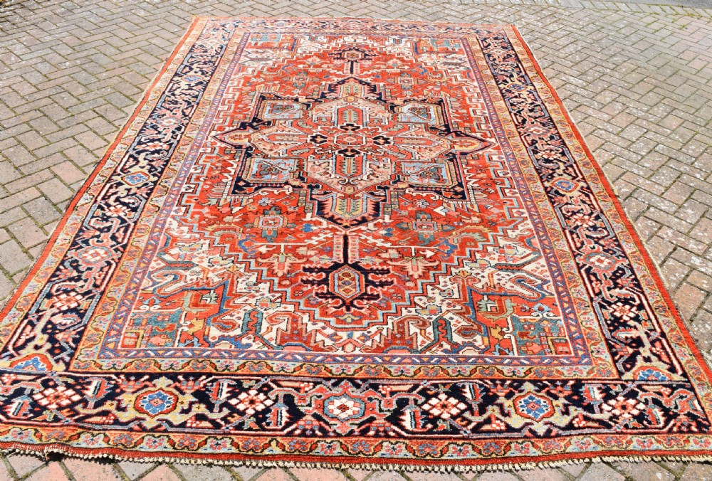 Antique Heriz carpet 343x229 CM