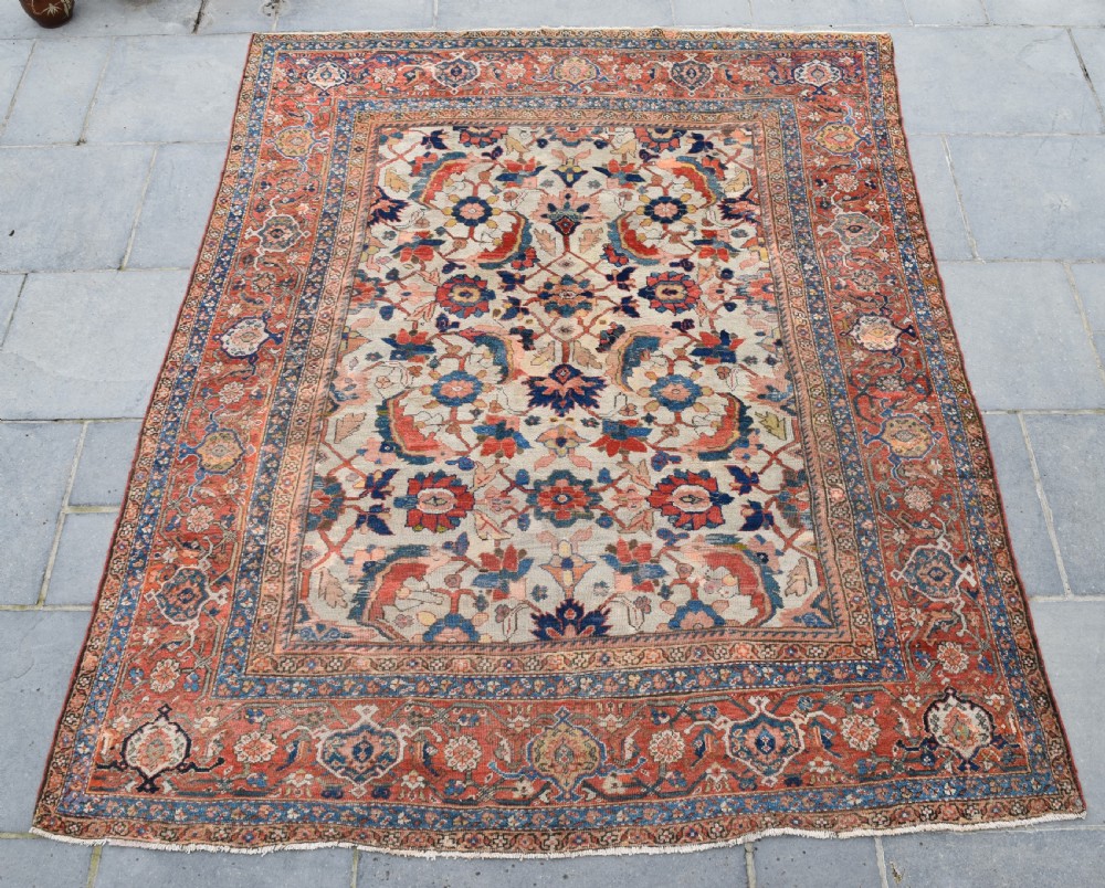 An antique Mahal country house carpet carpet 310x247cm