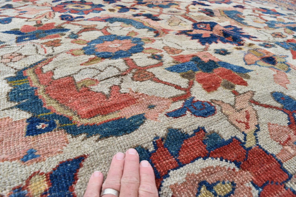 An antique Mahal country house carpet carpet 310x247cm View VII