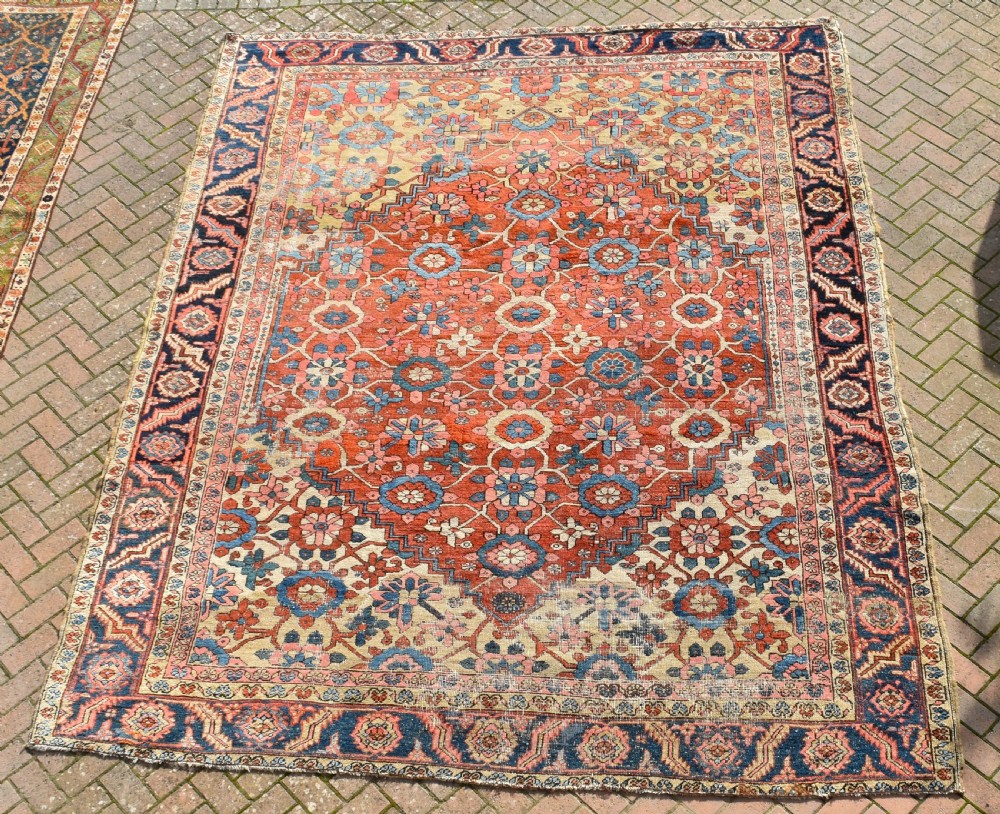Antique Heriz carpet with allover flowers 377x288 cm
