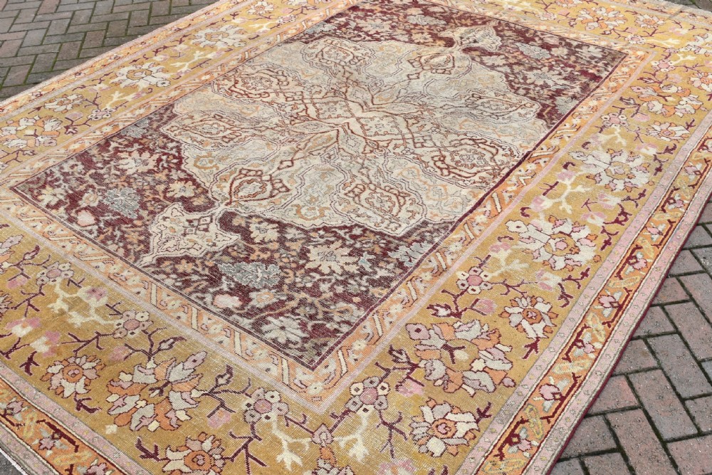 An antique Feseneh country house carpet 343x253cm View VII