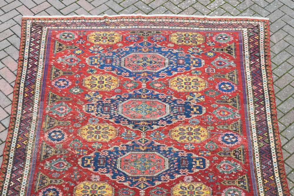 An exceptional antique kuba Sumak technique carpet 280x219 cm View VII