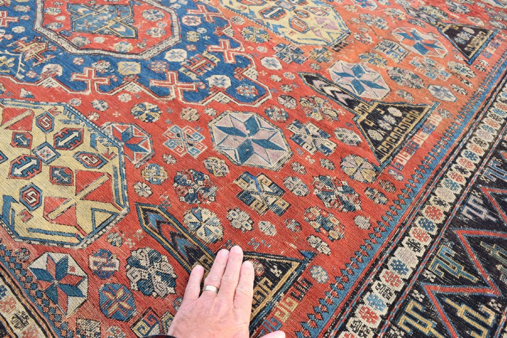An antique Caucasian  Kuba Sumak carpet 289x203cm View X