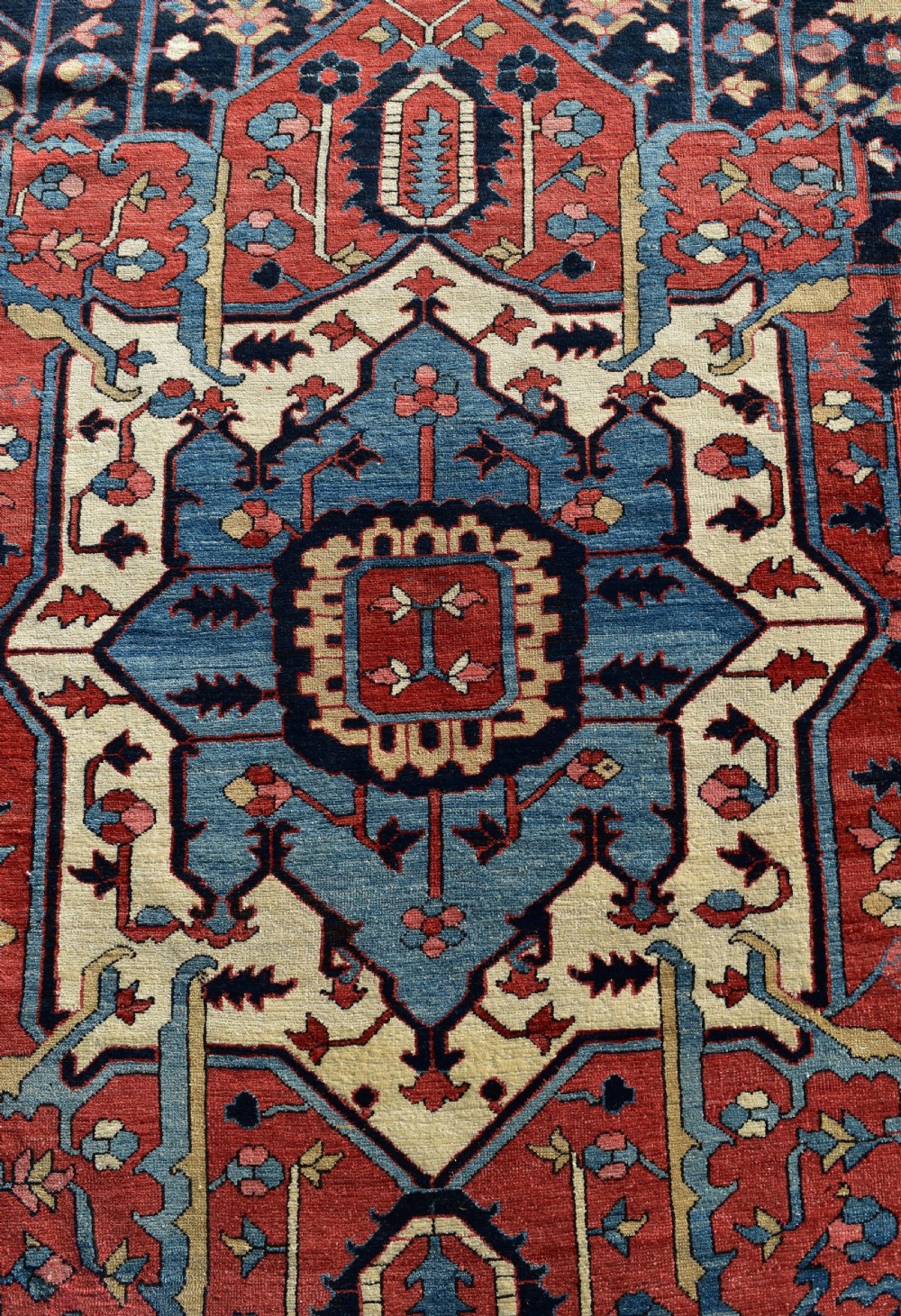 A very fine antique Serapi type Karaja over size carpet 483x350 cm View V