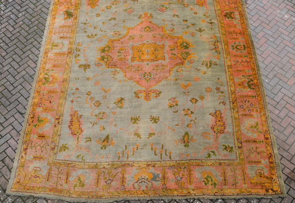 A large antique Ushak carpet 470x350 cm View II