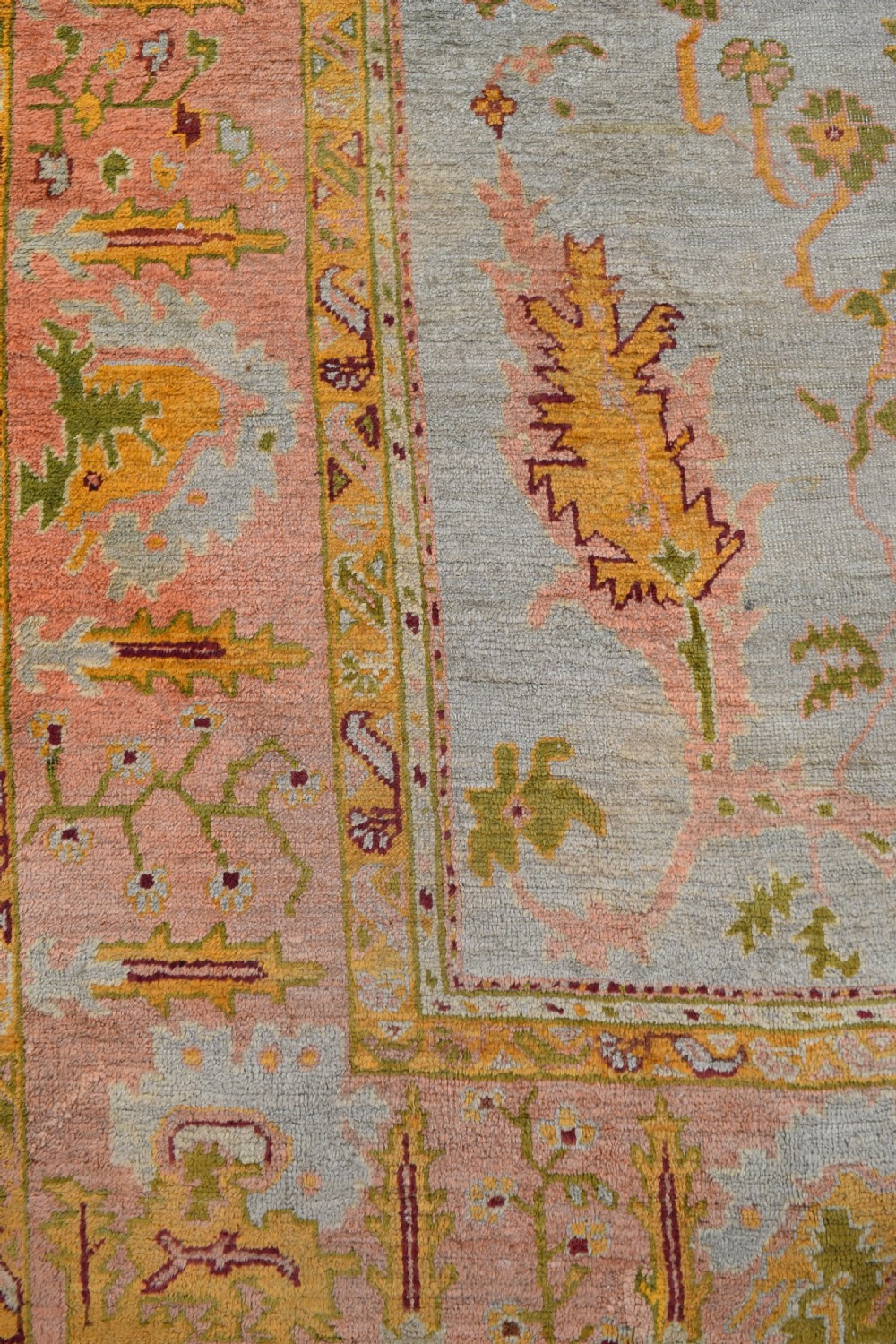 A large antique Ushak carpet 470x350 cm View VI