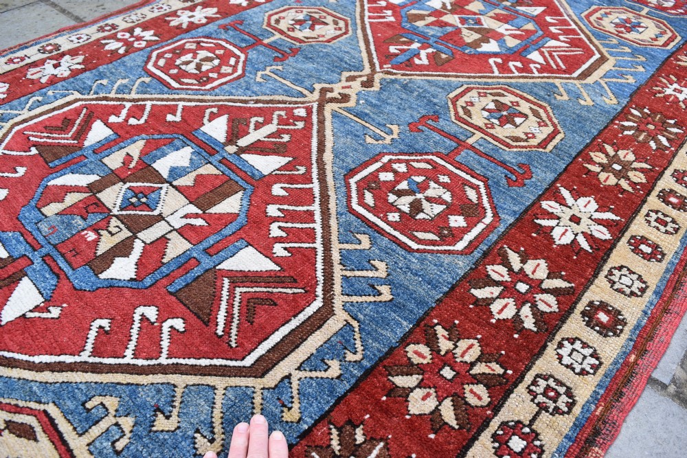 An antique Karapinar carpet 320x120 cm View III