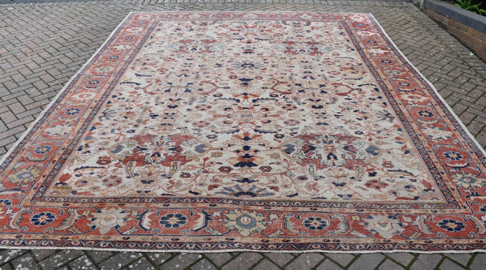 Fine antique Ziegler carpet 405x321 cm View II
