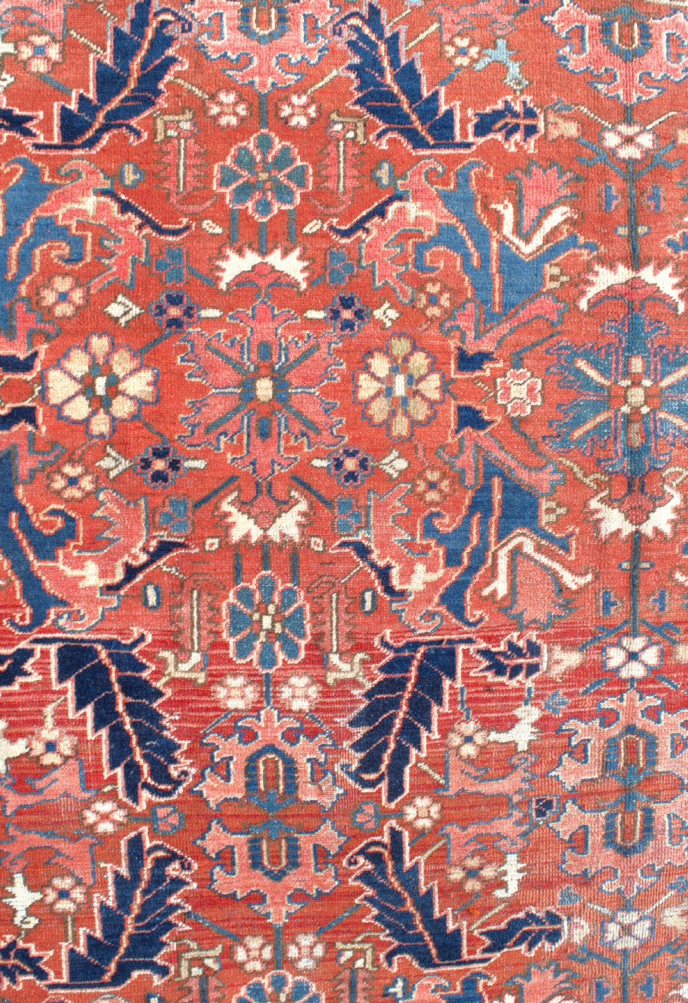 Antique Heriz carpet 335x273 cm View IV