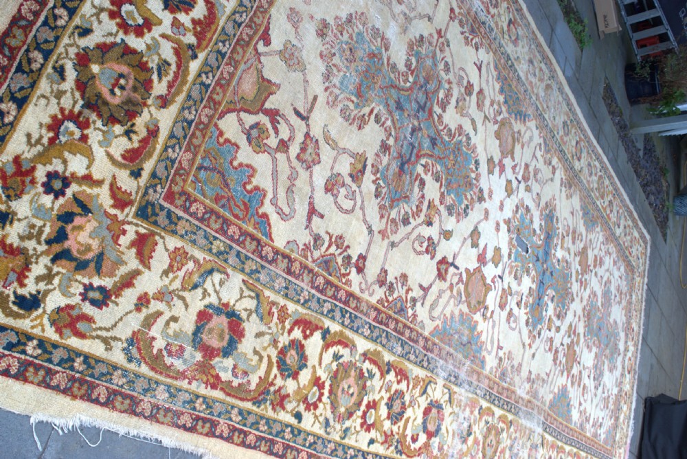 Massive Ziegler carpet 610x 313 cm View IV