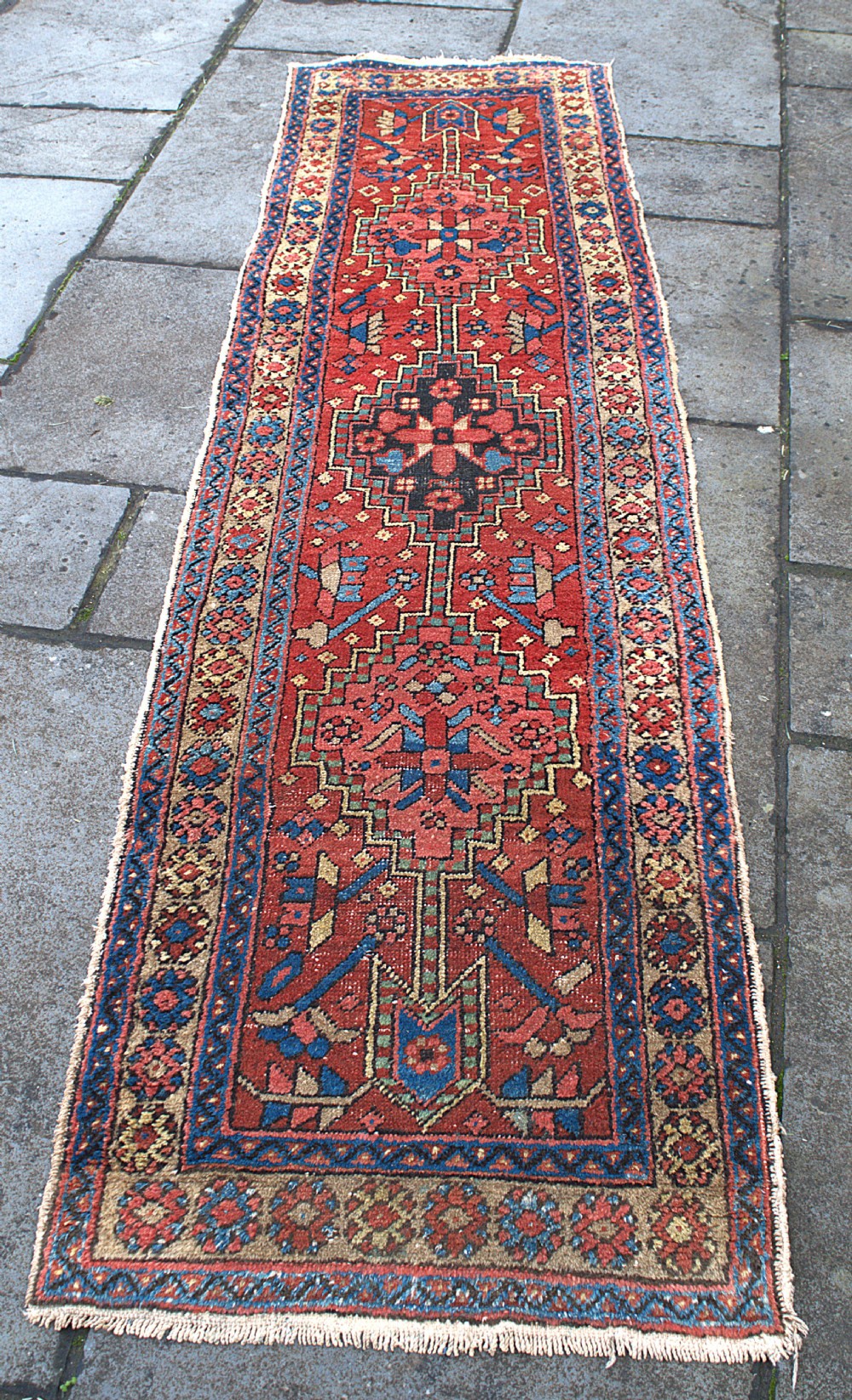 Antique Heriz narrow runner 265x73cm