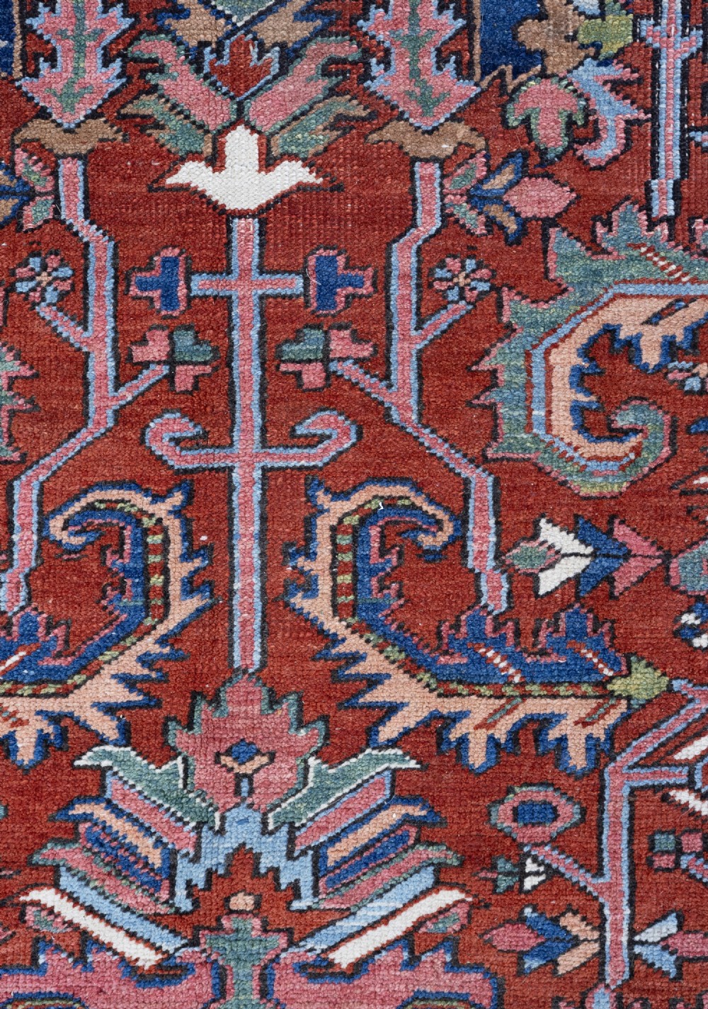 Small antique Heriz carpet 279x184cm View V