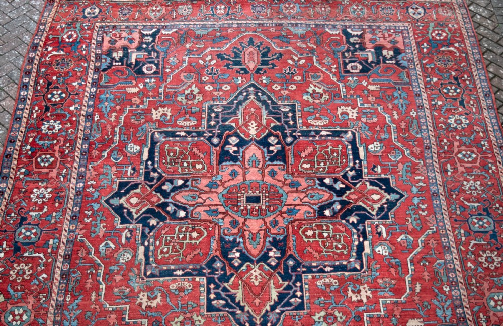 Antique Karaja carpet 396x330cm View IV
