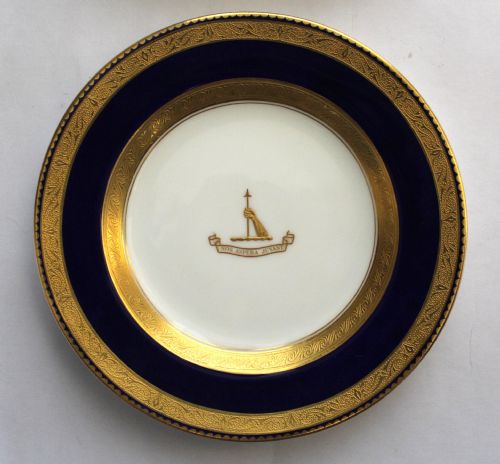 fig 1. Mintons Armorial Porcelain Plates with the Motto 'Nos Aspera Juvant' & the arms of Lowis of Merchiston