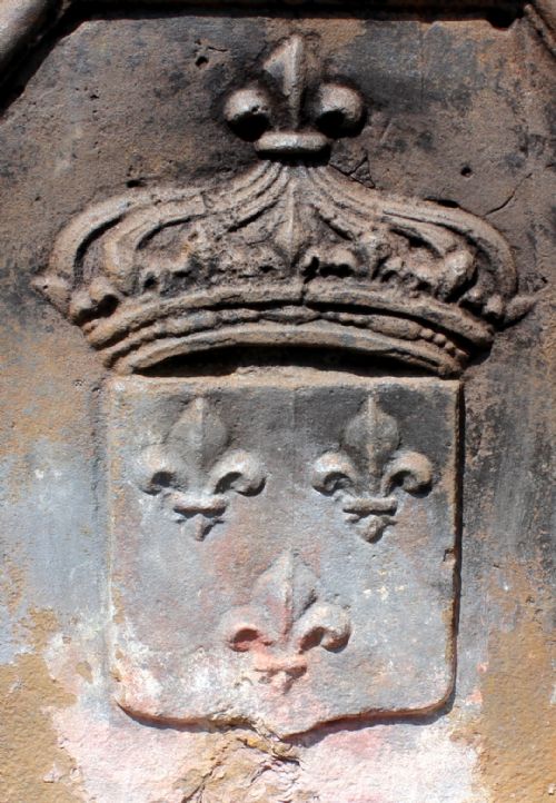 fig 1. 18th Century French Cast Iron Fireback, with Royal Coat of Arms of France