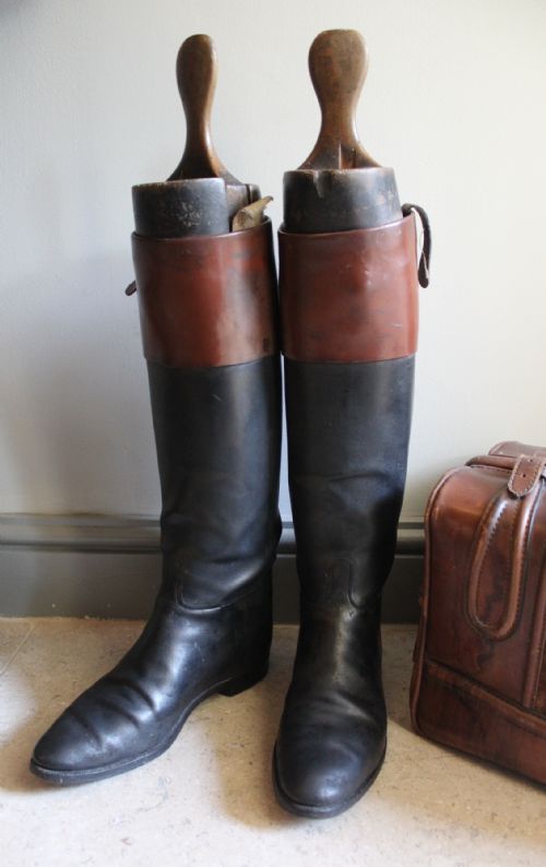 A Pair of Vintage Brown Top Leather Hunting Riding Boots