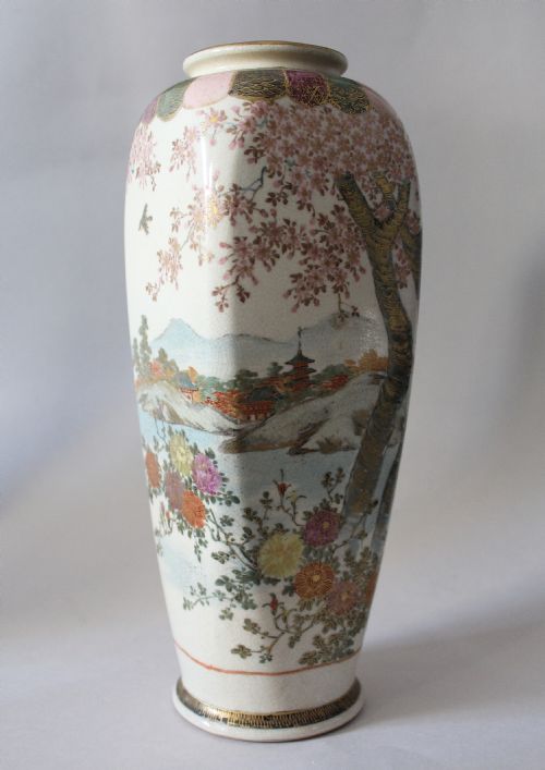 Japanese Meiji Period Satsuma Vase