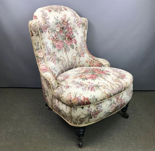fig 1. Victorian Chintz Bedroom / Cocktail Chair