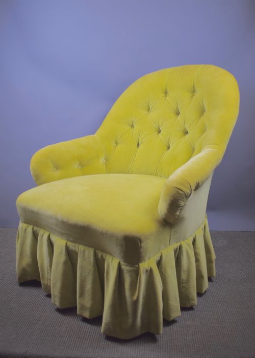 Victorian Button Back Drawing Room Armchair