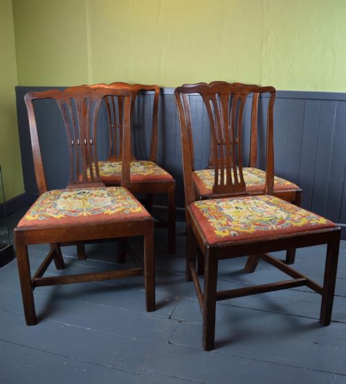 Set of Four Georgian Mahogany Dining Chairs with Needlework Seats
