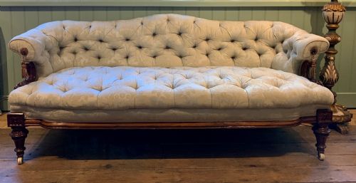 Fine Quality Antique Victorian Button Back Walnut Sofa