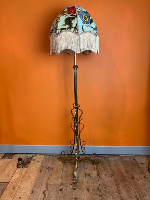 Victorian Arts & Crafts Telescopic Brass Floor Lamp