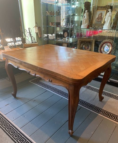 French Marquetry Walnut Draw-leaf Dining Table in Louis Xv Style