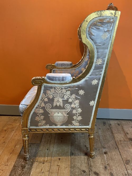19TH CENTURY FRENCH GILTWOOD WINGBACK ARMCHAIR - ADDITIONAL PHOTO 5