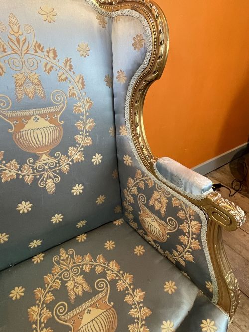 19TH CENTURY FRENCH GILTWOOD WINGBACK ARMCHAIR - ADDITIONAL PHOTO 8