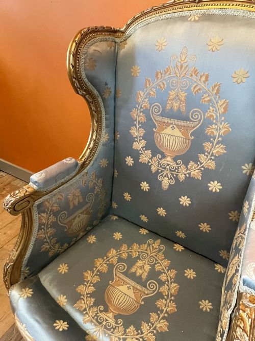 19TH CENTURY FRENCH GILTWOOD WINGBACK ARMCHAIR - ADDITIONAL PHOTO 9