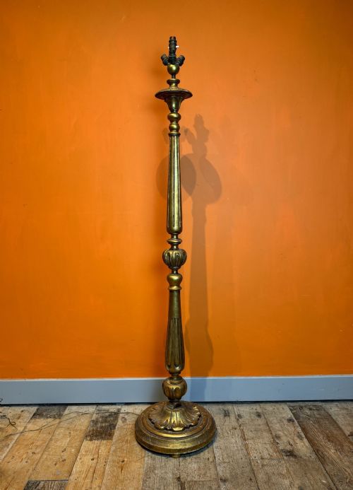 VINTAGE GILTWOOD FLOOR LAMP - ADDITIONAL PHOTO 3