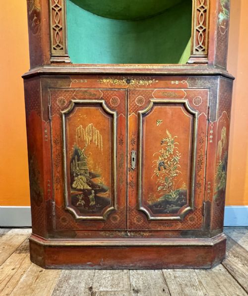 ANTIQUE RED CHINOISERIE CORNER CUPBOARD - ADDITIONAL PHOTO 3